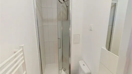 Rooms in Nanterre - photo 5