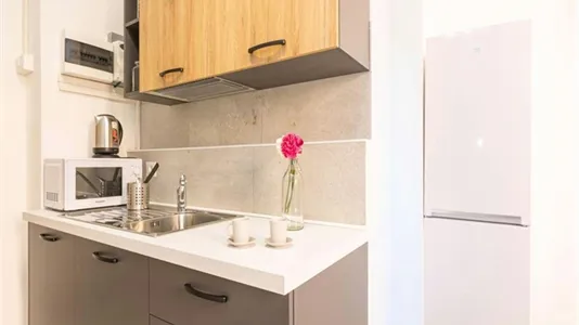 Rooms in Milano Zona 8 - Fiera, Gallaratese, Quarto Oggiaro - photo 9