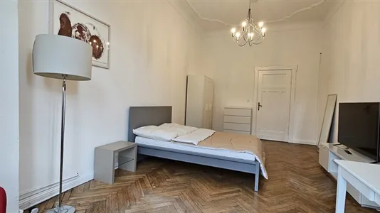 Rooms in Berlin Charlottenburg-Wilmersdorf - photo 2