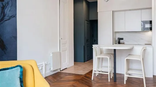 Apartments in Lyon - photo 7