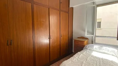 Room for rent in la Fontsanta, Comunidad Valenciana