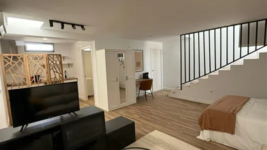 Rooms in Villaviciosa de Odón - photo 3