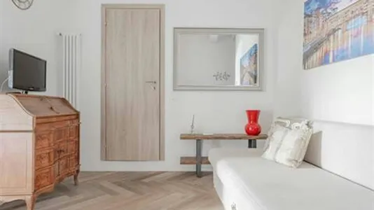 Apartments in Florence - photo 2