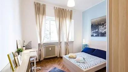 Room for rent in Milano Zona 6 - Barona, Lorenteggio, Milan