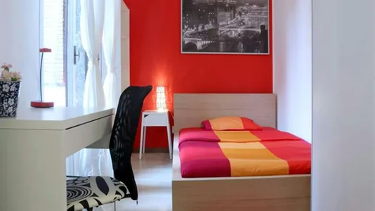 Rooms in Milano Zona 6 - Barona, Lorenteggio - photo 4