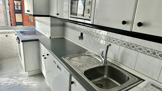 Rooms in Madrid Retiro - photo 6
