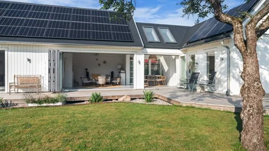 Houses in Höganäs - photo 13