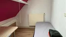 Room for rent, Gouda, South Holland, &lt;span class=&quot;blurred street&quot; onclick=&quot;ProcessAdRequest(13674984)&quot;&gt;&lt;span class=&quot;hint&quot;&gt;See streetname&lt;/span&gt;[xxxxxxxxxxxxx]&lt;/span&gt;