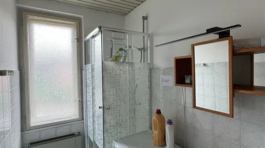 Rooms in Besnica - photo 6