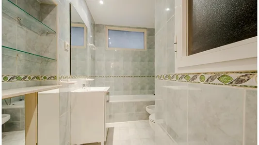 Rooms in Madrid Retiro - photo 9