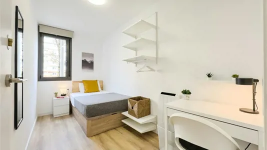 Rooms in Barcelona Sant Andreu - photo 1