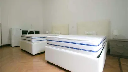 Room for rent in Milano Zona 1 - Centro storico, Milan