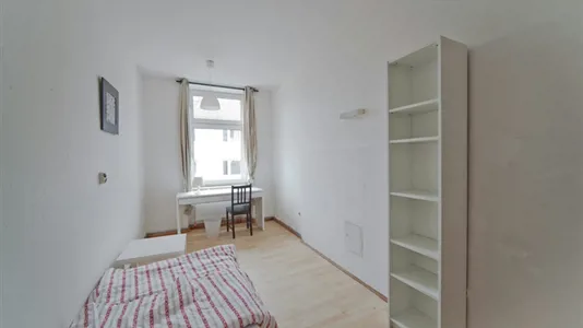 Rooms in Munich Schwabing-West - photo 2