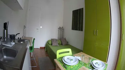 Room for rent in Milano Zona 2 - Stazione Centrale, Gorla, Turro, Greco, Crescenzago, Milan