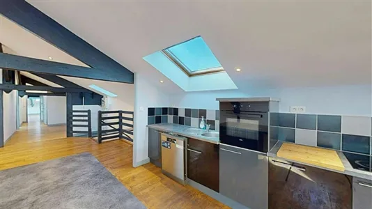 Apartments in Angoulême - photo 4