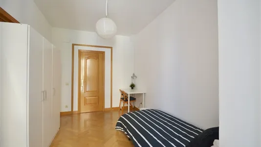 Rooms in Madrid Centro - photo 5