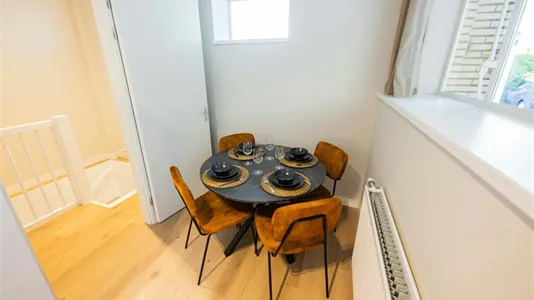 Apartments in Location is not specified - photo 5