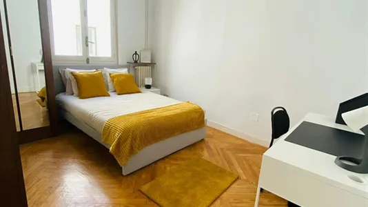 Rooms in Madrid Salamanca - photo 9