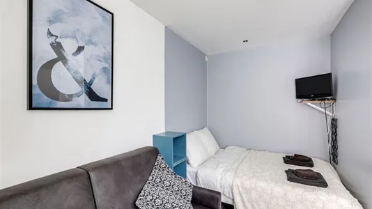 Apartments in Paris 14ème arrondissement - Montparnasse - photo 6