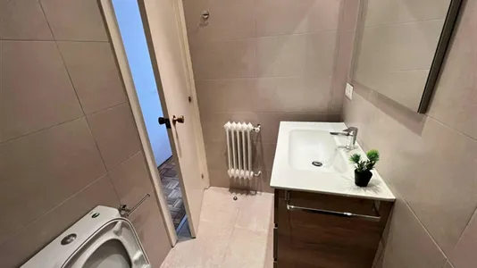 Rooms in Madrid Salamanca - photo 9