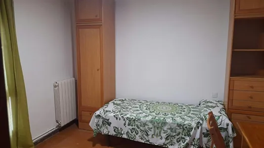 Rooms in Tarragona - photo 2