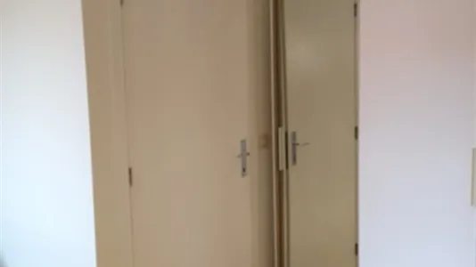 Houses in Brussels Sint-Joost-ten-Node - photo 4