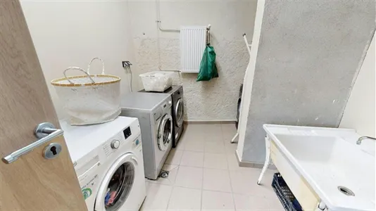 Rooms in Saint-Étienne - photo 5