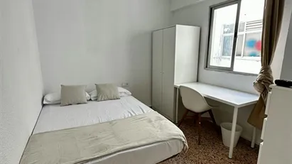 Room for rent in Burjassot, Comunidad Valenciana