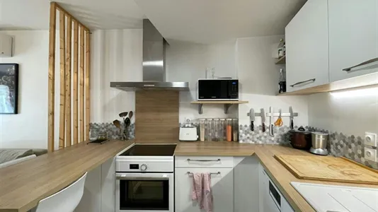 Apartments in Lyon - photo 8