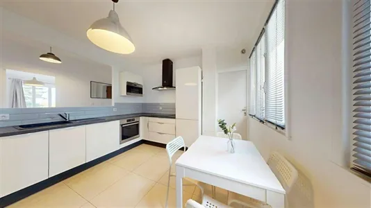 Rooms in Lyon - photo 9