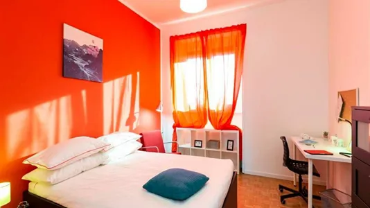 Rooms in Milano Zona 5 - Vigentino, Chiaravalle, Gratosoglio - photo 2