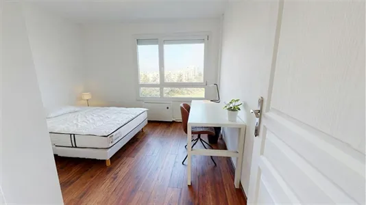 Rooms in Lyon - photo 2