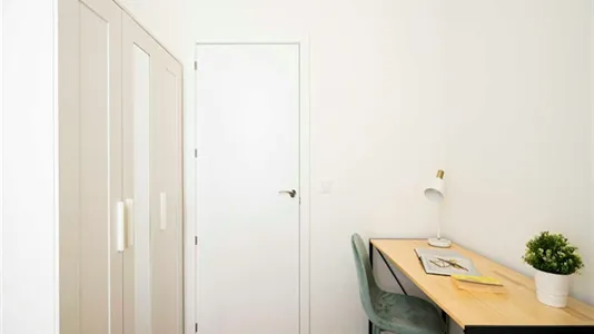 Rooms in Madrid Chamberí - photo 10