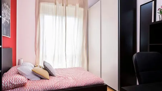 Rooms in Milano Zona 9 - Porta Garibaldi, Niguarda - photo 1