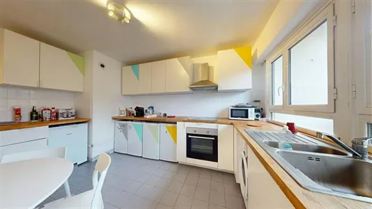 Rooms in Lyon - photo 5