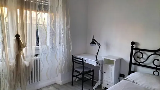 Rooms in Florence - photo 10