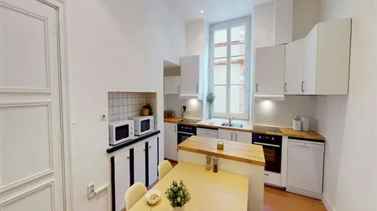 Rooms in Toulouse - photo 10