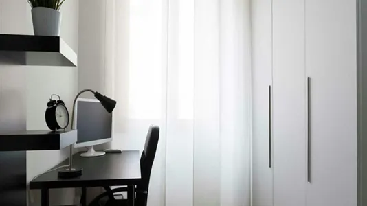 Rooms in Milano Zona 2 - Stazione Centrale, Gorla, Turro, Greco, Crescenzago - photo 4