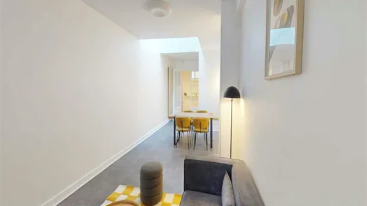 Rooms in Paris 17ème arrondissement - photo 6