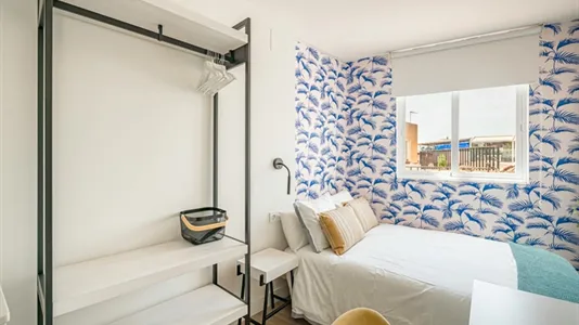 Rooms in Málaga - photo 6