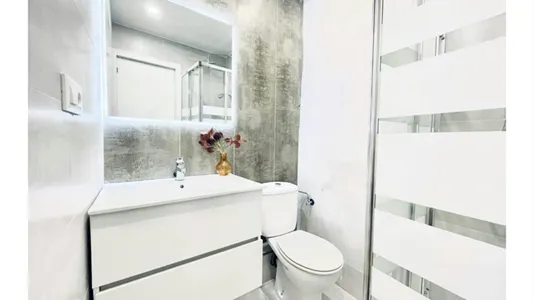 Rooms in Madrid Centro - photo 6