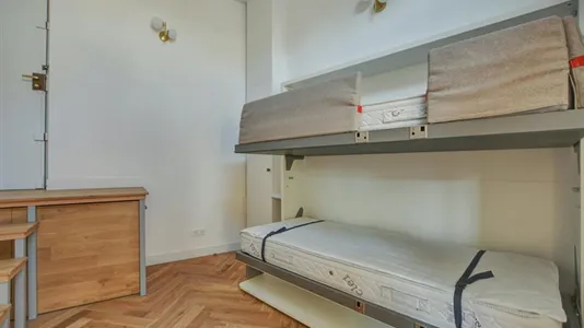 Apartments in Paris 9ème arrondissement - photo 8