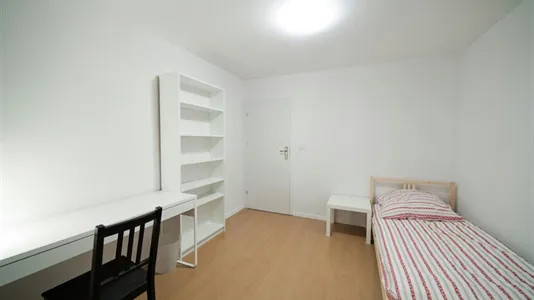 Rooms in Location is not specified - photo 1