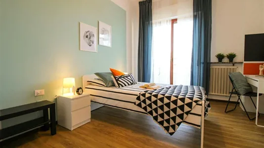 Rooms in Brescia - photo 1