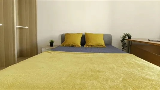 Rooms in Barcelona Eixample - photo 5