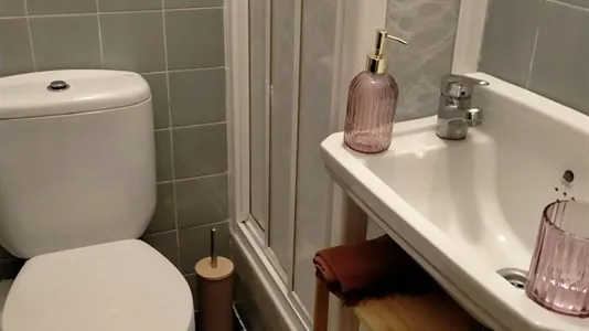 Rooms in Barcelona Eixample - photo 4