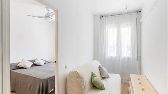 Apartments in Barcelona Sants-Montjuïc - photo 4