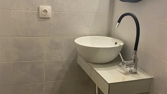 Rooms in Neapoli-Sykies - photo 4