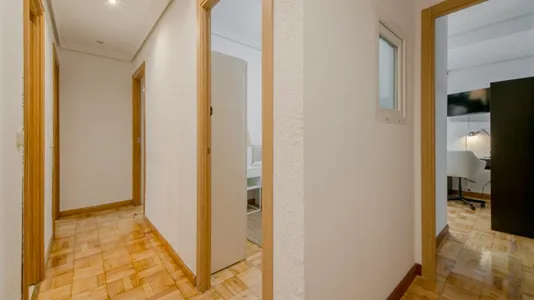 Rooms in Madrid Retiro - photo 8