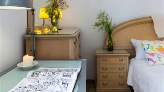 Rooms in Barcelona Ciutat Vella - photo 3